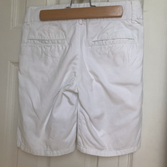 Old Navy Girls white cotton shorts size 10 - Picture 3 of 6